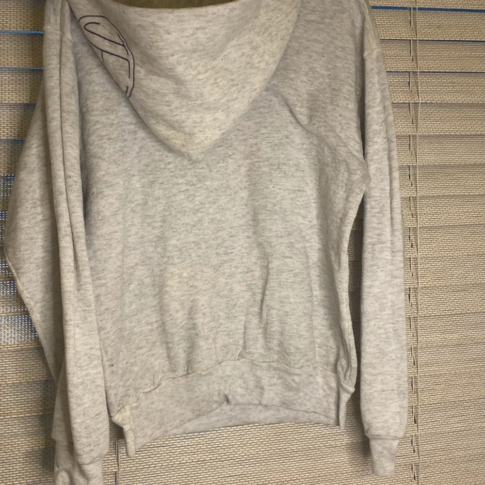 JET by John Eshaya T’s pullover hoodie - Picture 7 of 9